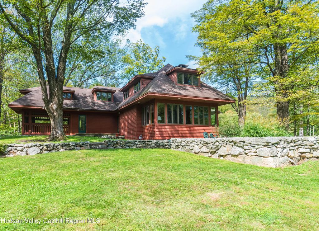 52 Camp Ridge Road, Wallkill