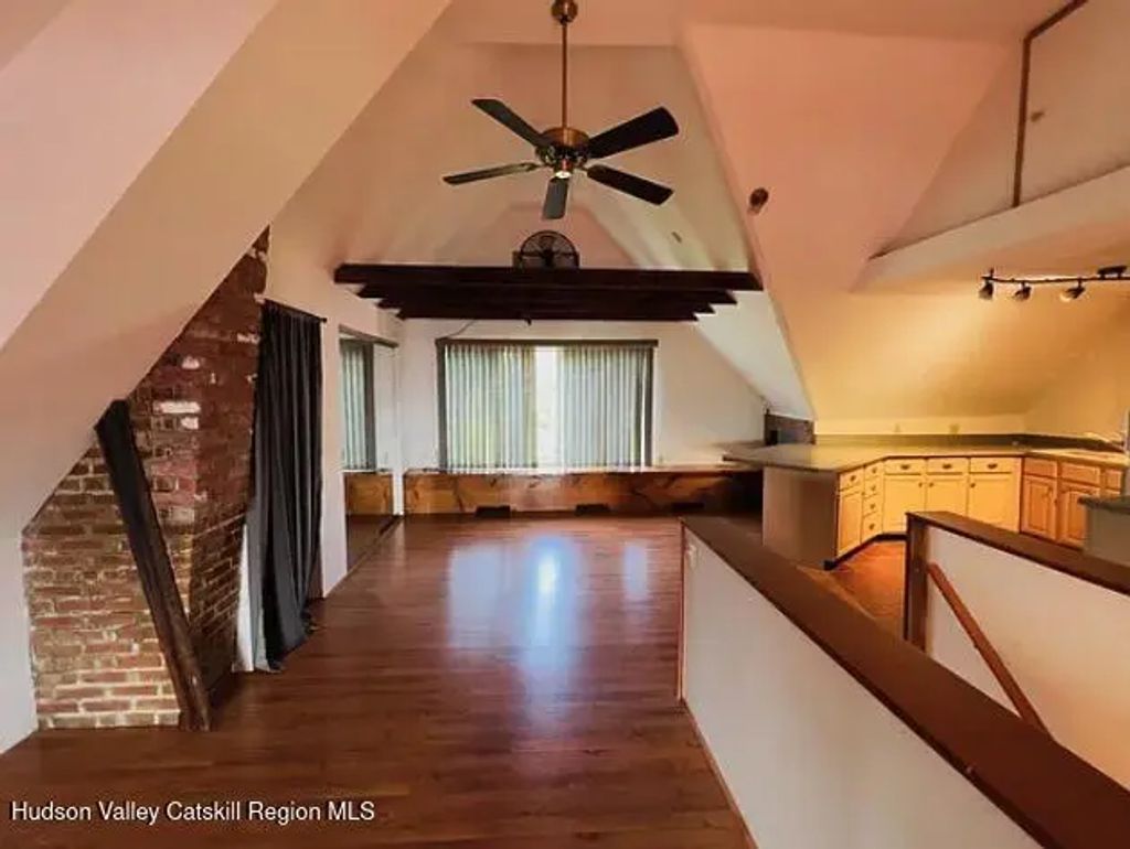 28 New Street #3, Catskill