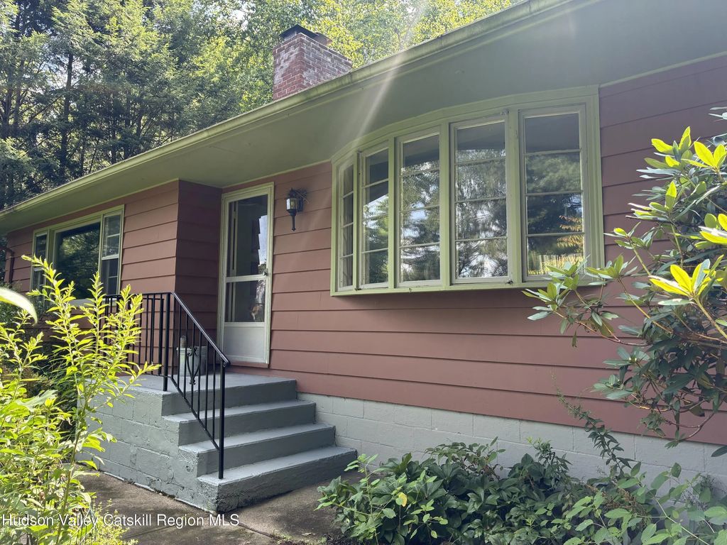 543 Krumville Road, Olivebridge