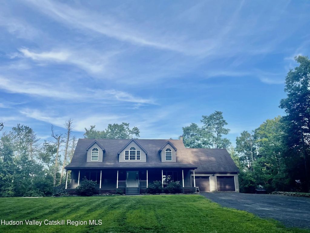 300 Hinrichsen Heights Road, Coxsackie