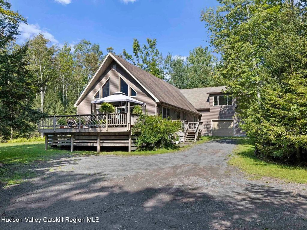81 Baker Court Drive, Tannersville