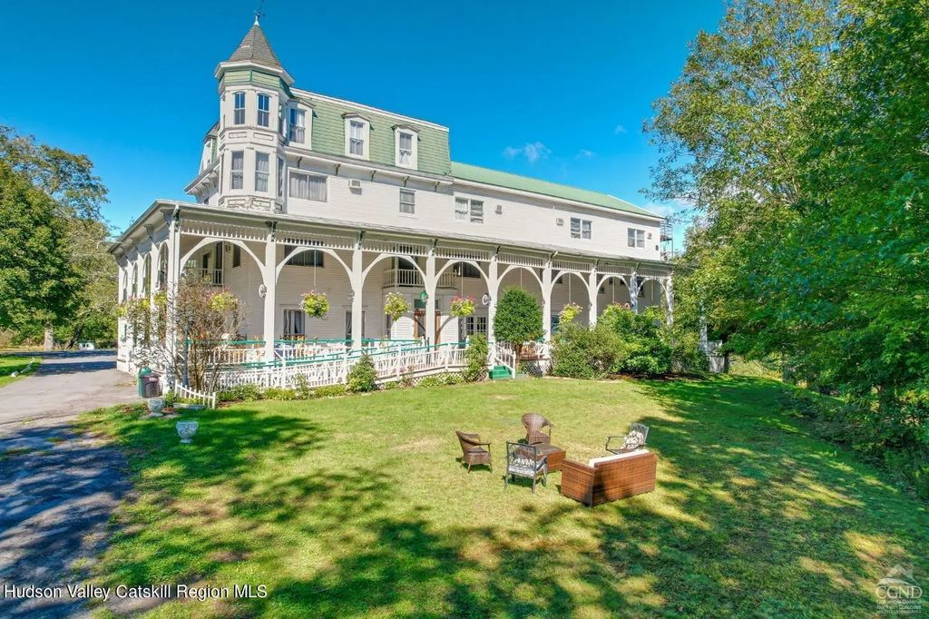 866 Mountain Avenue, Purling