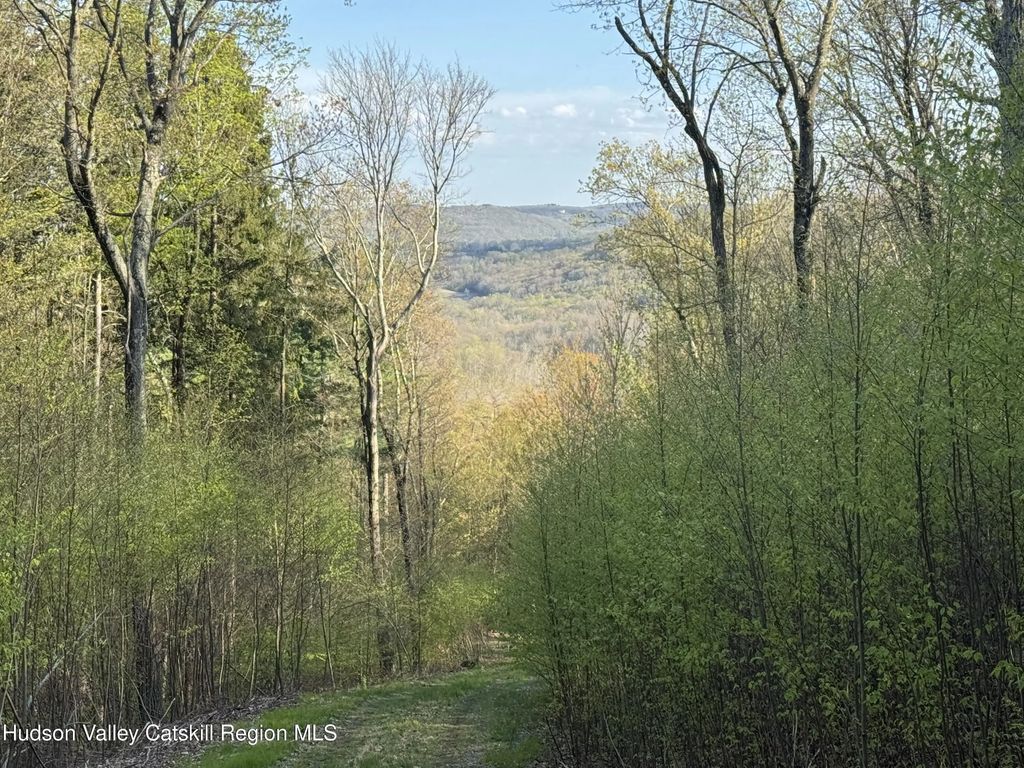 Route 82, Ancramdale