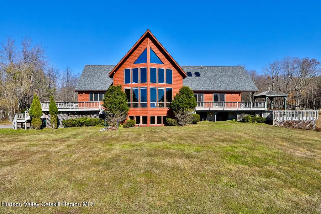 133 Old Field Road, Jewett