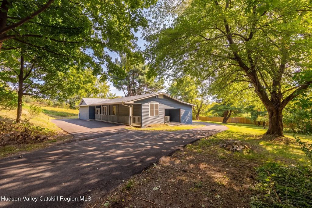 250 Sawkill Road, Kingston