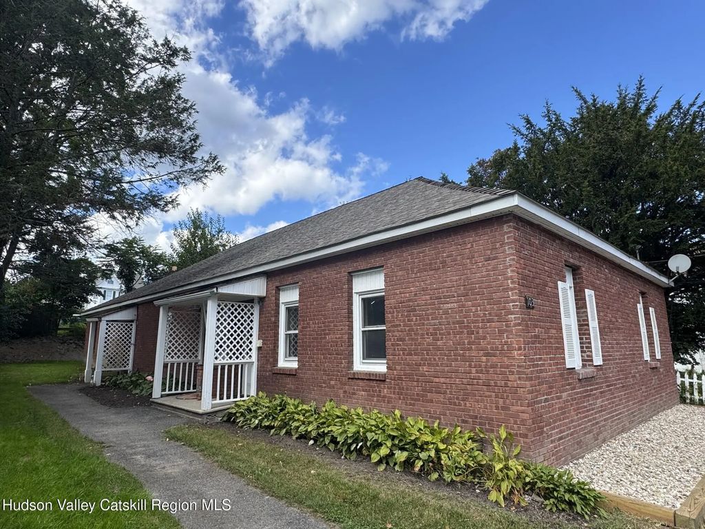 103 E Chester Street, Kingston
