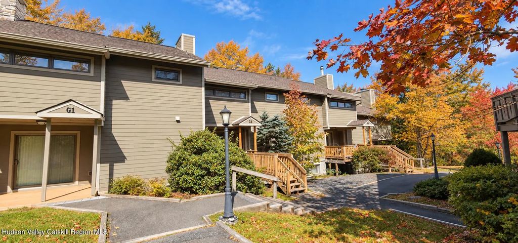 48 Highlands Drive G-3 G-4, Hunter