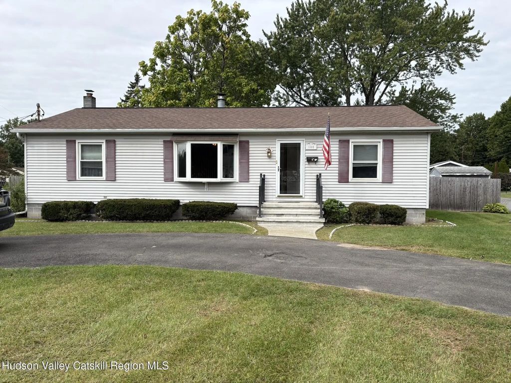 100 John Street, Saugerties