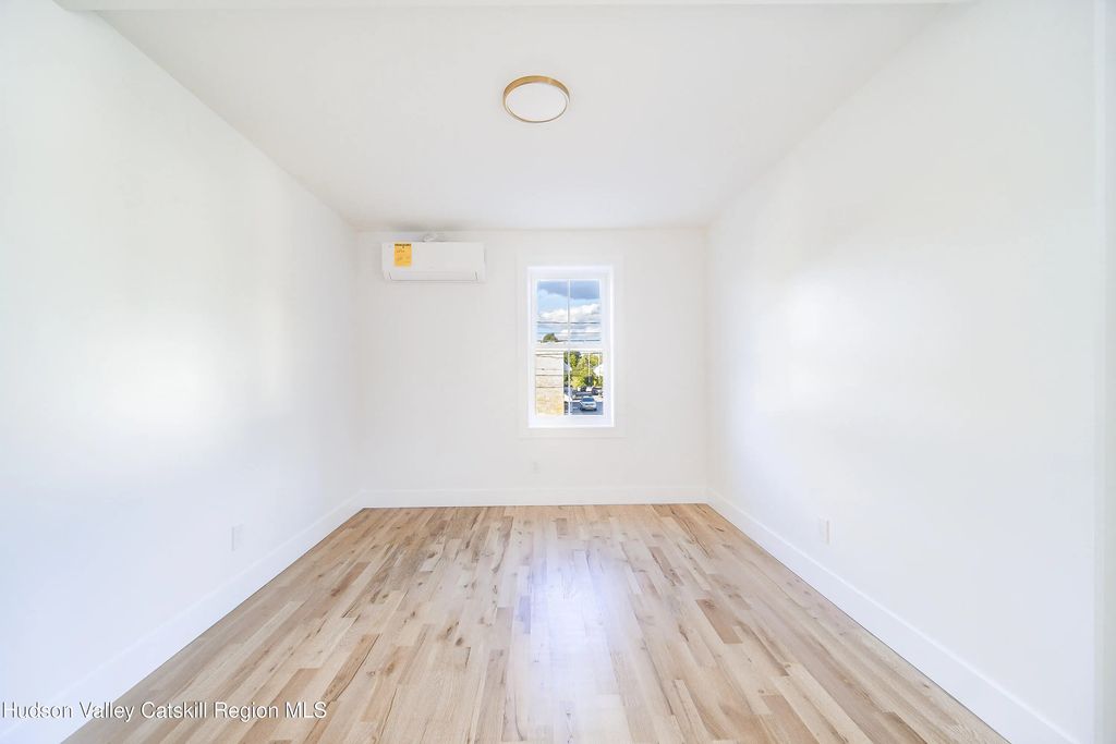 258 State Street 5, Hudson