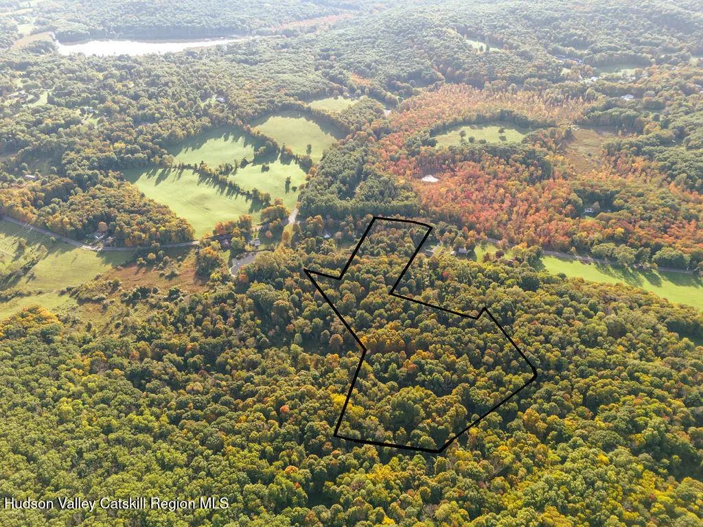 County Route 7, Copake