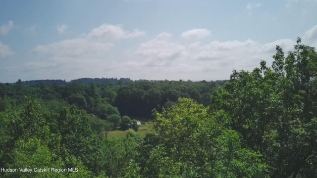 2227 County Route 21, Kinderhook