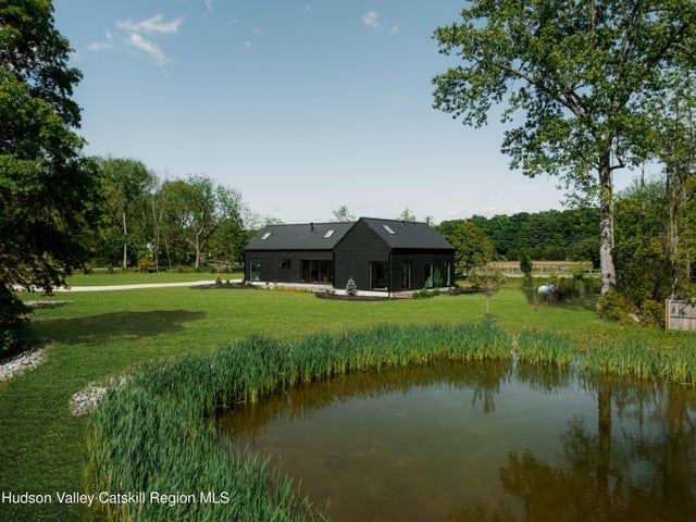 3 Schoolhouse Road, Saugerties