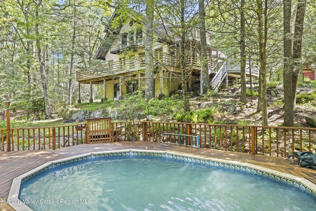 40 Northwoods Rd. Road, Saugerties