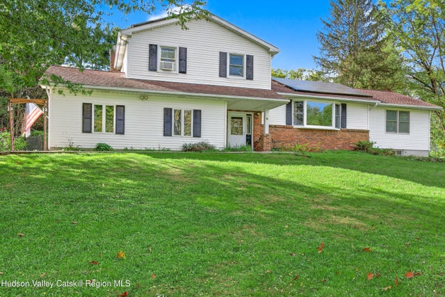 6 Dogwood Street, Red Hook