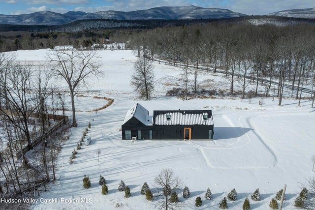 3 Schoolhouse Road, Saugerties