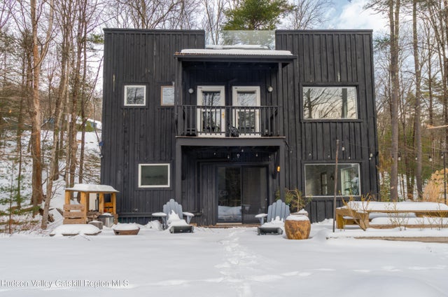 15 Lake View Drive, Lake Hill