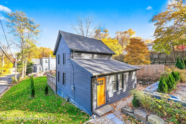 39 N Broadway, Kingston