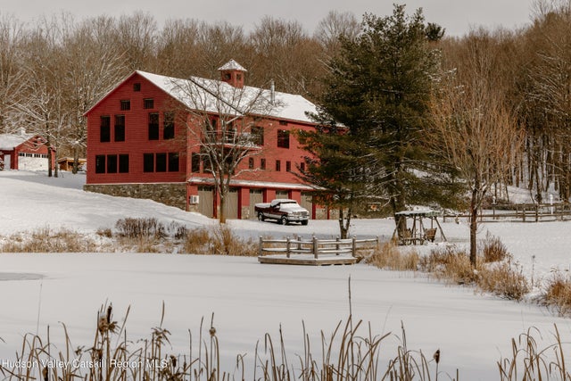 356 Slate Hill Road, Austerlitz