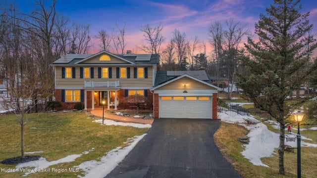 36 Arnold Drive, Kingston