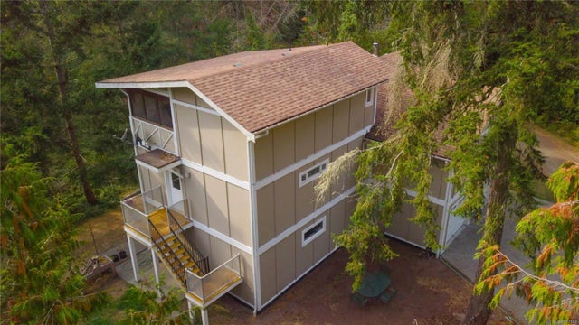 1 of 31 - 9891 Spalding Rd, Pender Island, BC