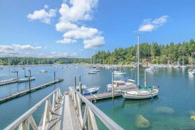 1 of 57 - 1905 Martin Rd, Gabriola Island, BC