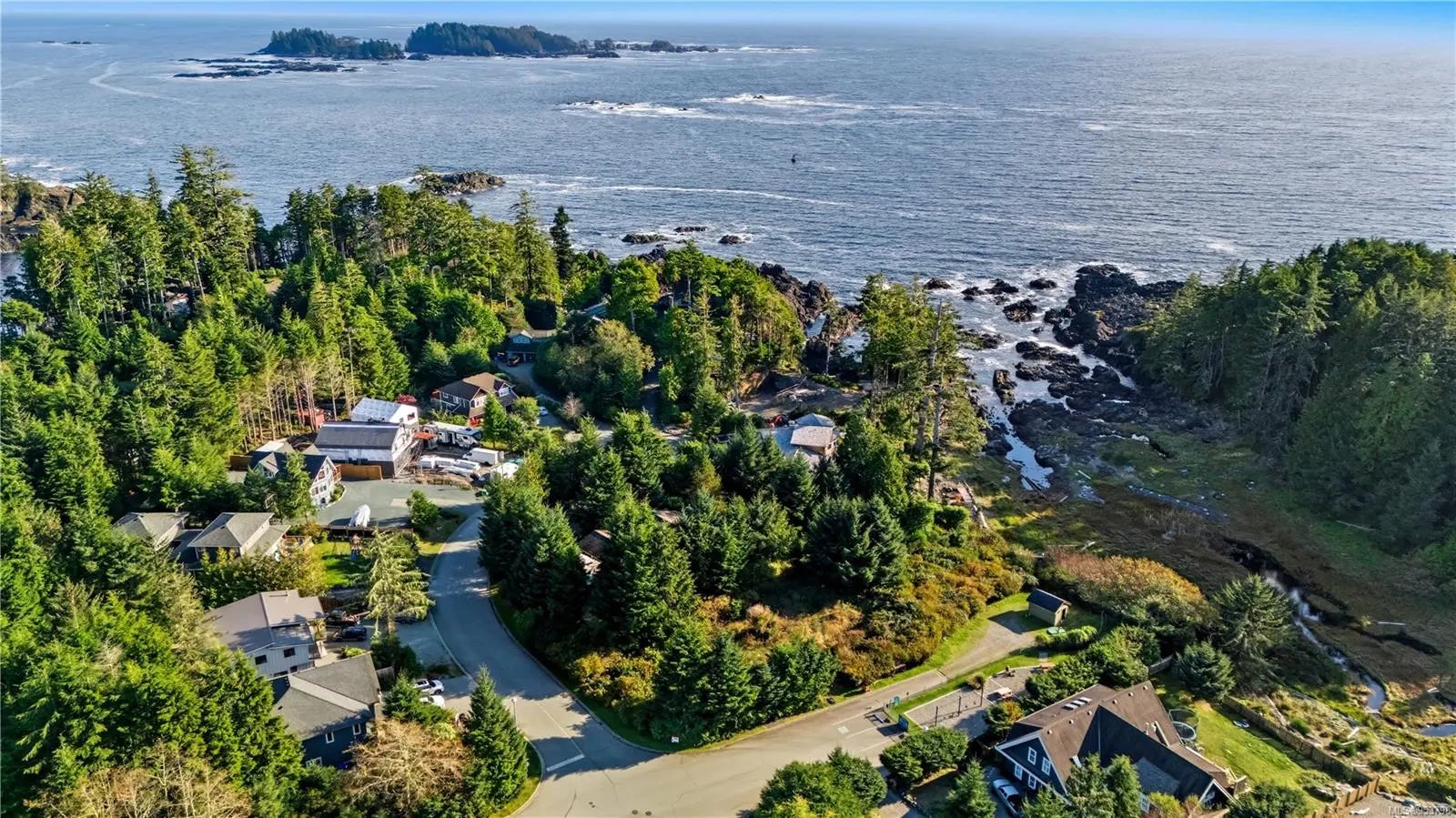 Homes for Sale located at 912 Barkley Pl, in the city of Ucluelet, BC V0R 3A0