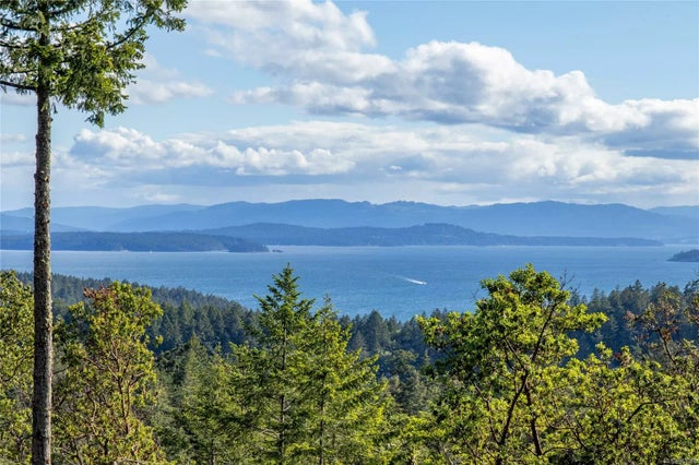 3 of 89 - 3326 Port Washington Rd, Pender Island, BC