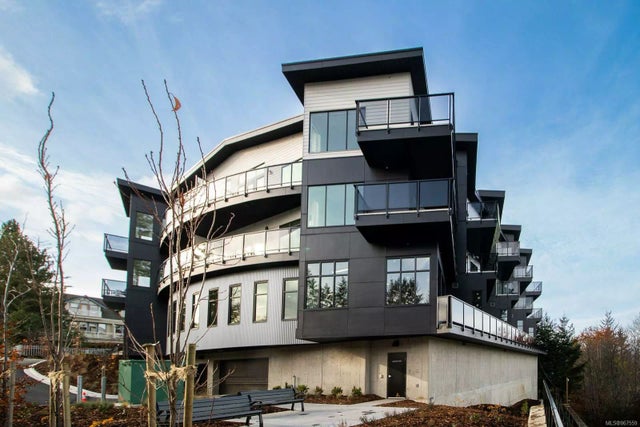 3 of 22 - 4474 Wellington Rd 301, Nanaimo, BC