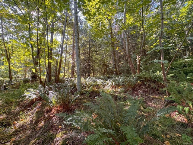 3 of 20 - Lot 7 The Strand , Gabriola Island, BC