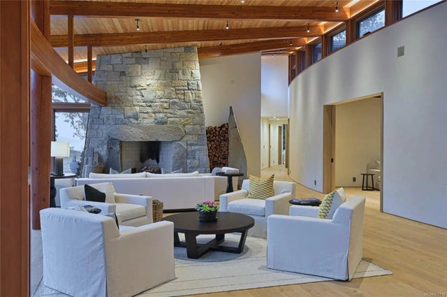 4 of 40 - 3200 Clam Bay Rd, Pender Island, BC