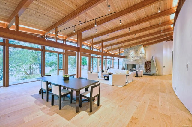 5 of 40 - 3200 Clam Bay Rd, Pender Island, BC