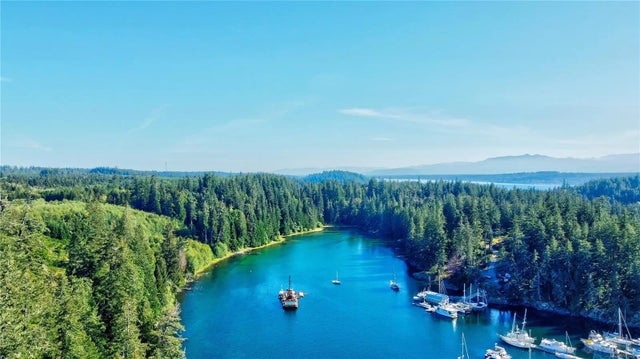 2 of 98 - 896 April Point Rd, Quadra Island, BC