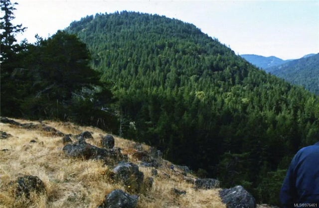 4 of 9 - 1028 Finlayson Arm Rd, Langford, BC