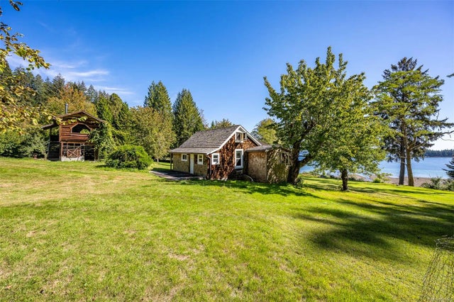 2 of 82 - 12683 Highway 101 Hwy, Powell River, BC