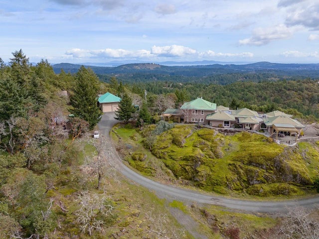 5 of 75 - 4303 Munn Rd, Highlands, BC