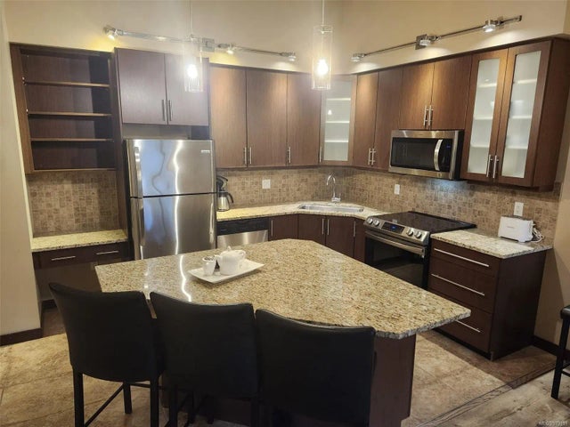 3 of 27 - 1175 Resort Dr 106, Parksville, BC