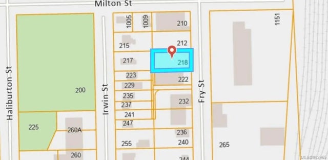 2 of 2 - 218 Fry St, Nanaimo, BC