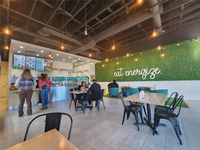 1 of 3 - 3250 Island Hwy N 102, Nanaimo, BC