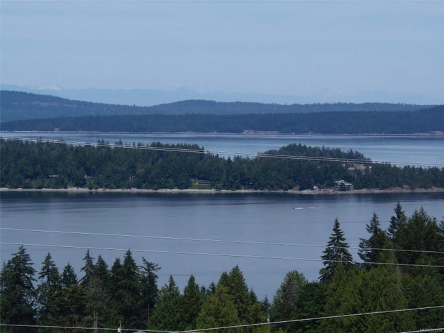 4 of 7 - 419 Thetis Dr, Ladysmith, BC