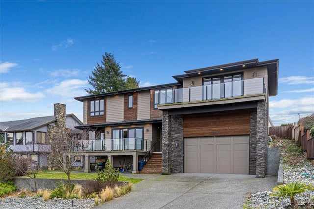 3 of 88 - 6259 Icarus Dr, Nanaimo, BC