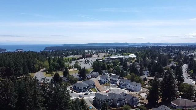 2 of 14 - 7 Leam Rd, Nanaimo, BC