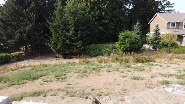 3 of 14 - 7 Leam Rd, Nanaimo, BC
