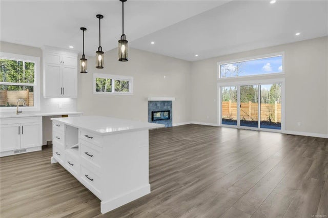 2 of 32 - 115 Bald Eagle Cres, Ladysmith, BC