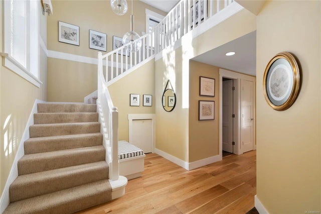 4 of 39 - 111 Fulford-ganges Rd 9, Salt Spring, BC