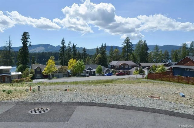 2 of 23 - Sl 9 Lakefront Rise, Lake Cowichan, BC