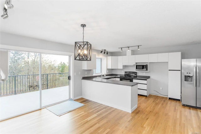 4 of 50 - 2838 Neyland Rd, Nanaimo, BC