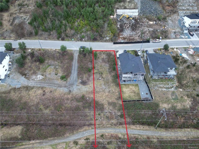 2 of 10 - 427 Thetis Dr, Ladysmith, BC