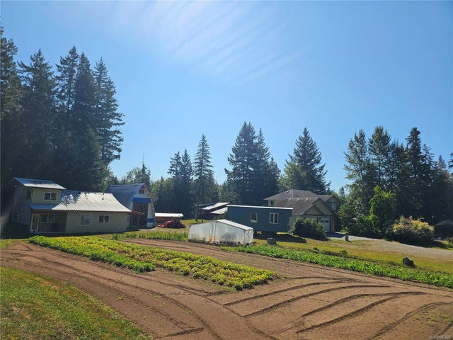 2 of 85 - 2156 Coleman Rd, Courtenay, BC