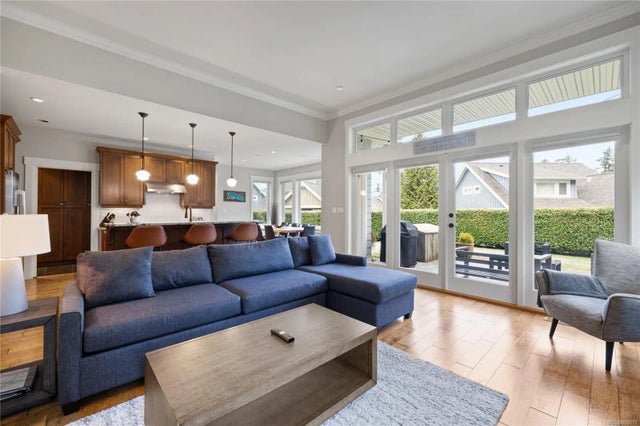 5 of 29 - 5251 Island Hwy W 26, Qualicum Beach, BC