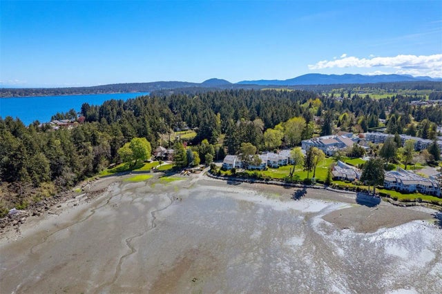 2 of 98 - 1600 Stroulger Rd 721, Nanoose Bay, BC